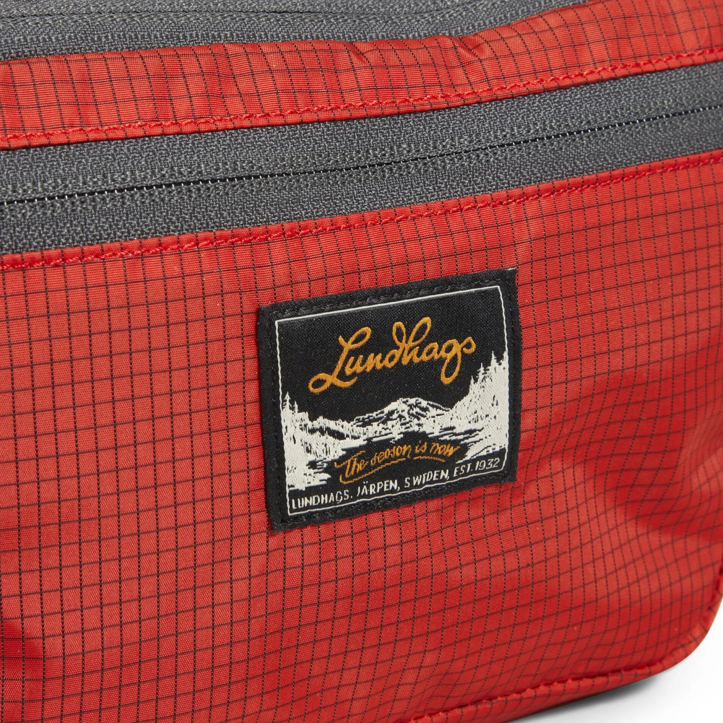 Lundhags Core Hippak 2 L Lively Red Outlet