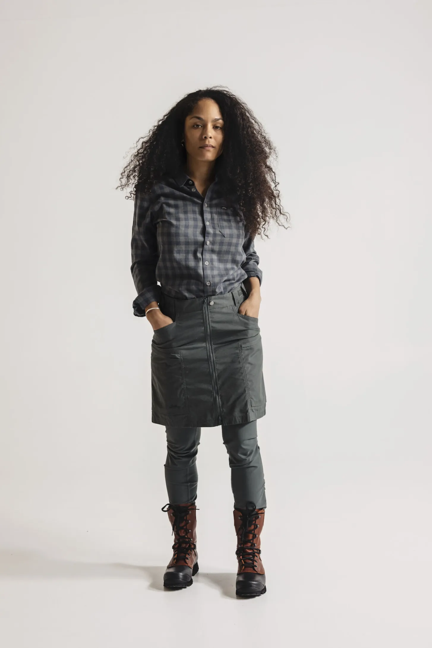 Lundhags Tiven II Ws Skirt Dark Agave Hot