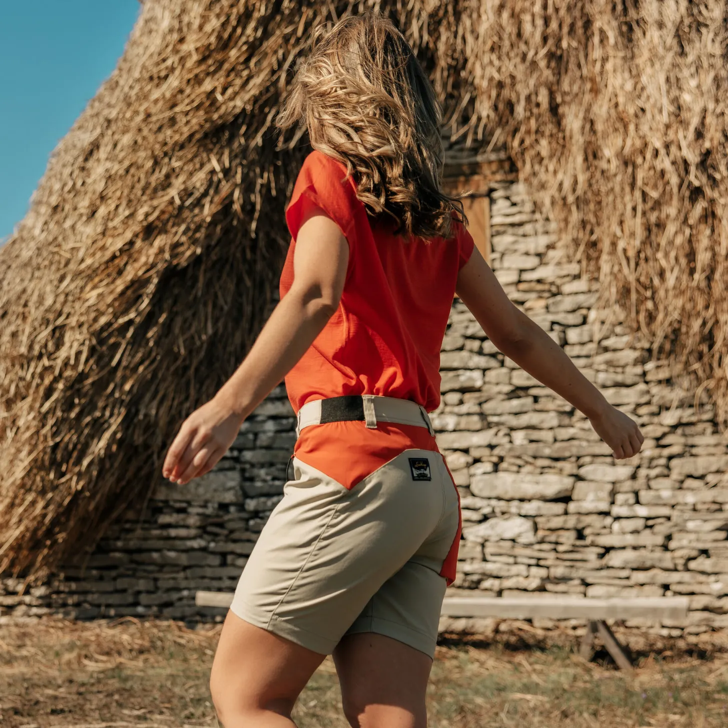 Lundhags Tyre Stretch Shorts W Sand/Lively Red Best